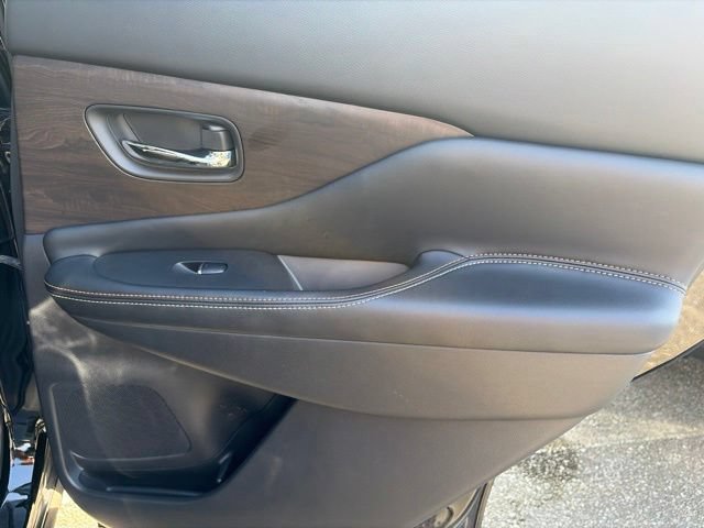 Used 2021 Nissan Murano Platinum w/ Cargo Package FWD image 19