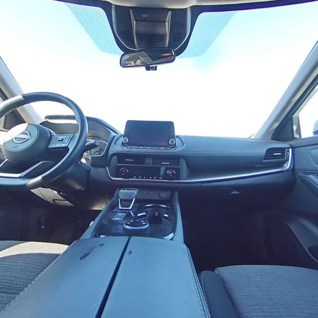 Used 2023 Nissan Rogue SV AWD/4WD image 15