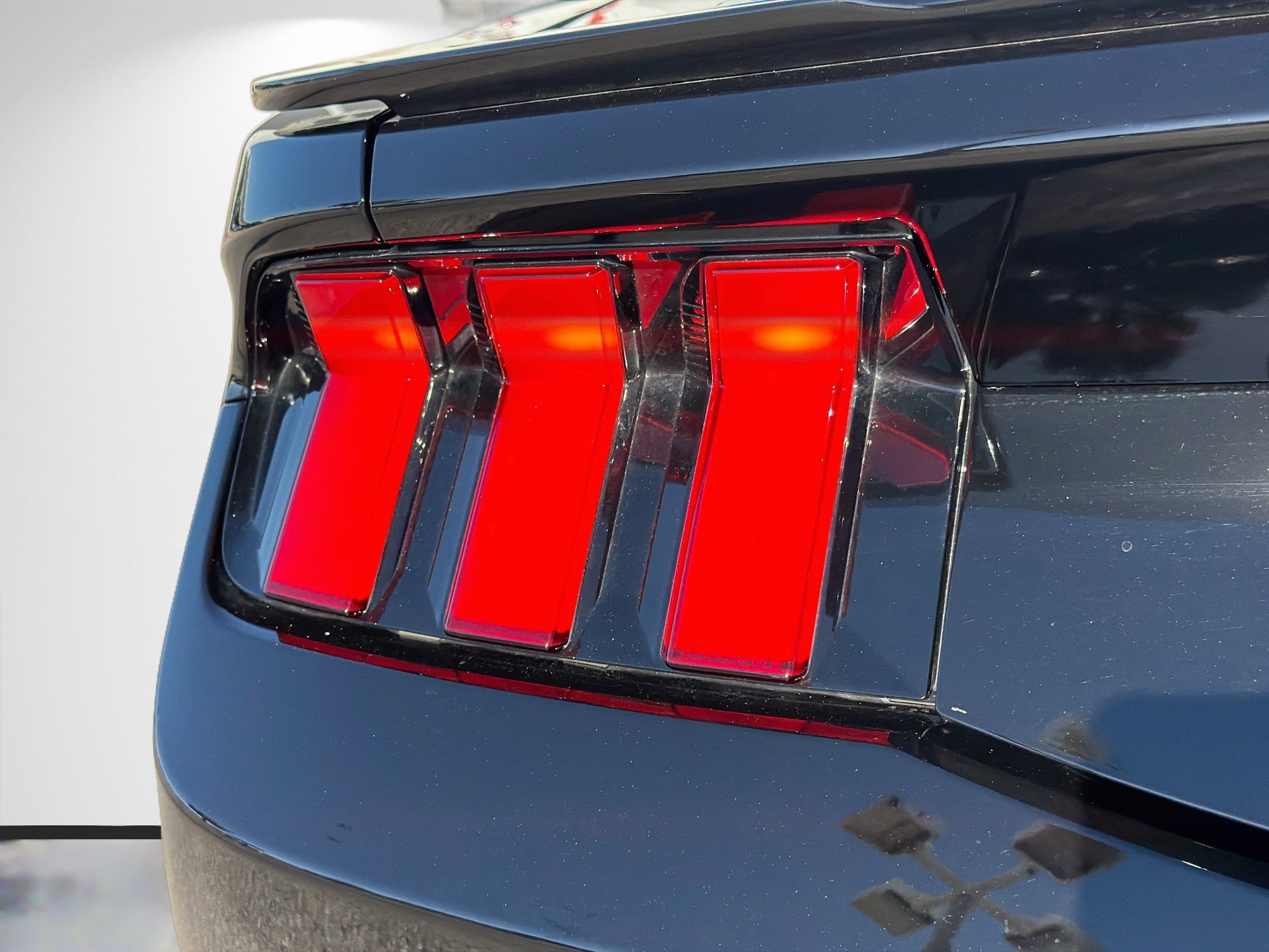 Used 2025 Ford Mustang GT Premium RWD image 10