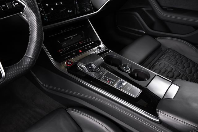 Used 2022 Audi RS 6 image 33