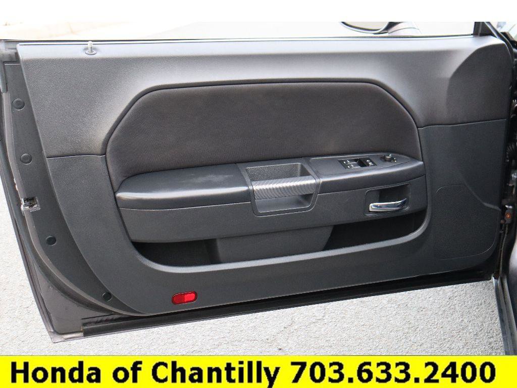Used 2014 Dodge Challenger R/T w/ Sound Group II image 19