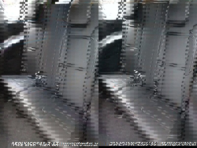 Used 2018 Chevrolet Suburban Premier image 13