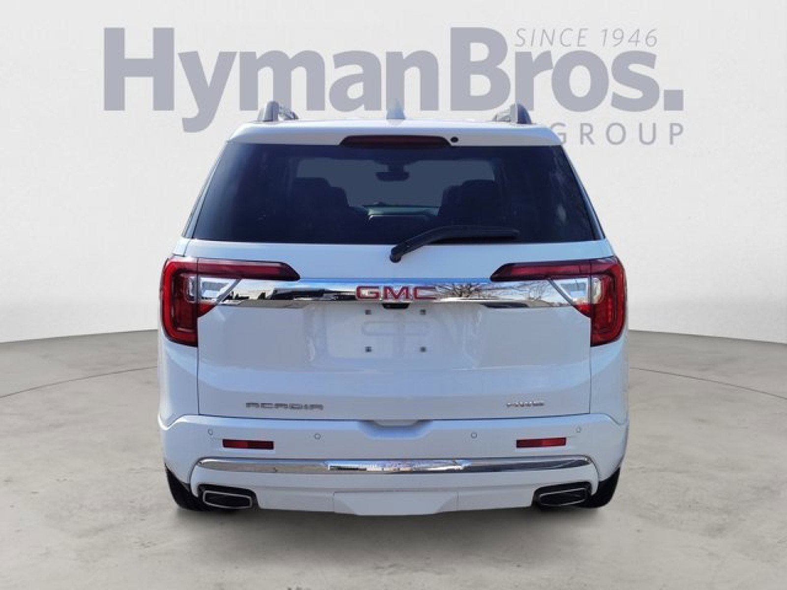 Used 2023 GMC Acadia Denali w/ Denali Ultimate Package AWD/4WD image 4