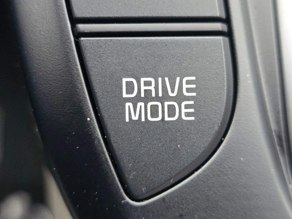 Used 2025 Kia Soul LX image 27