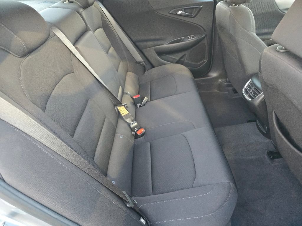 Used 2023 Chevrolet Malibu LT image 19