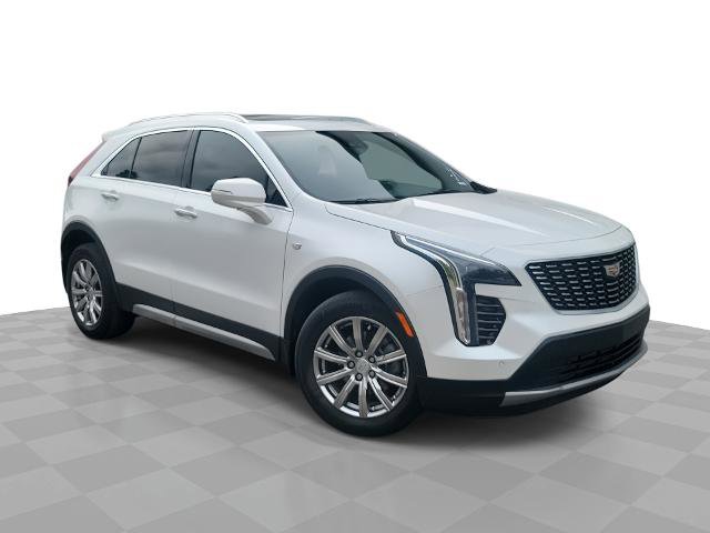 Used 2022 Cadillac XT4 Premium Luxury w/ Safety Alert Package image 45