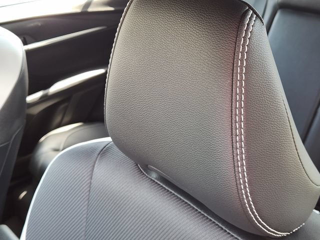 Used 2025 Toyota Camry SE FWD image 13