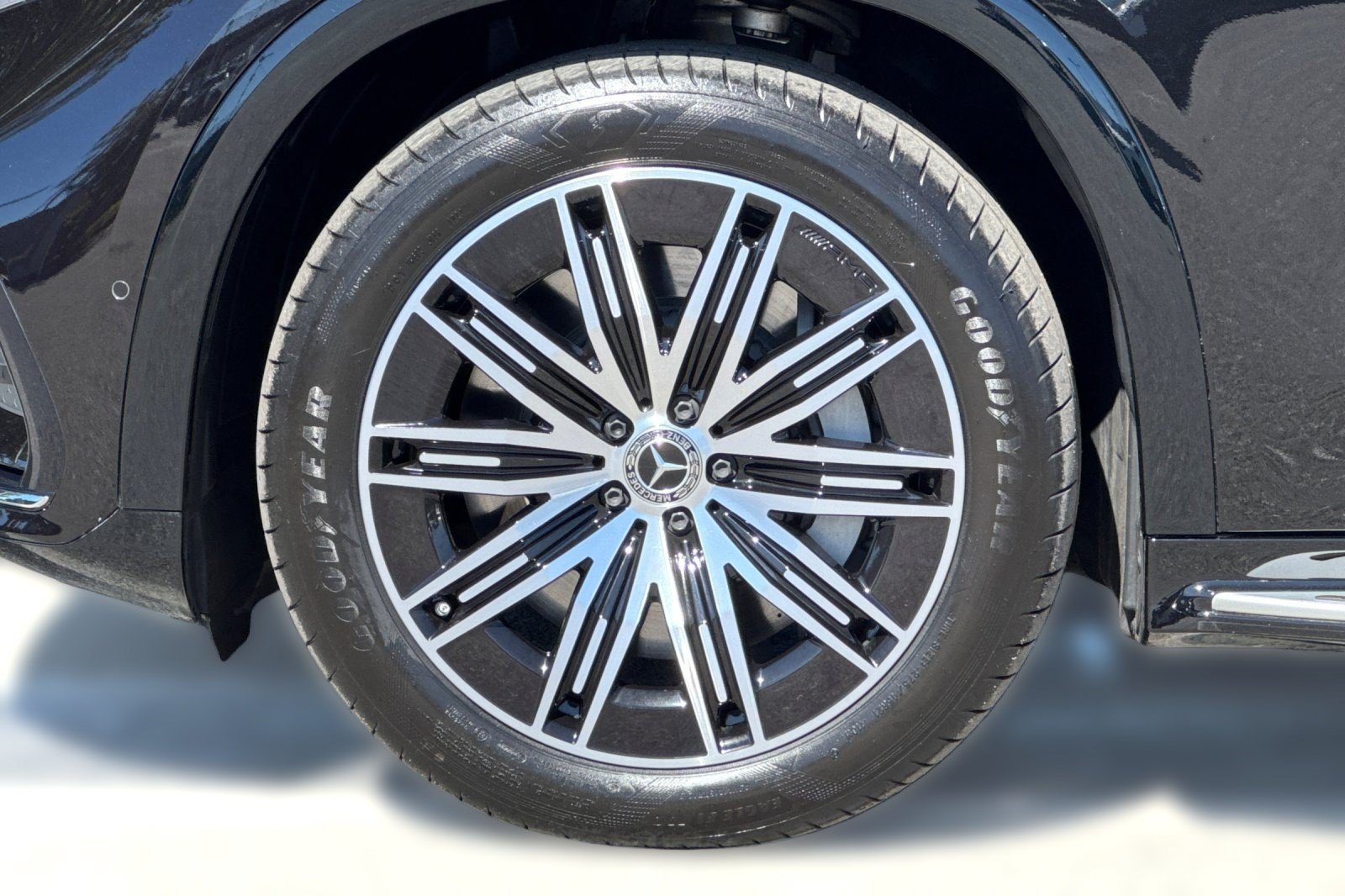Certified 2024 Mercedes-Benz EQS 450+ SUV image 13