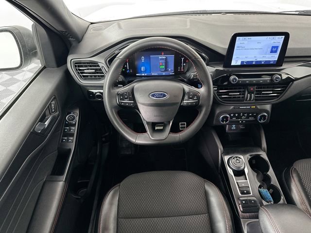Used 2023 Ford Escape ST-Line image 10