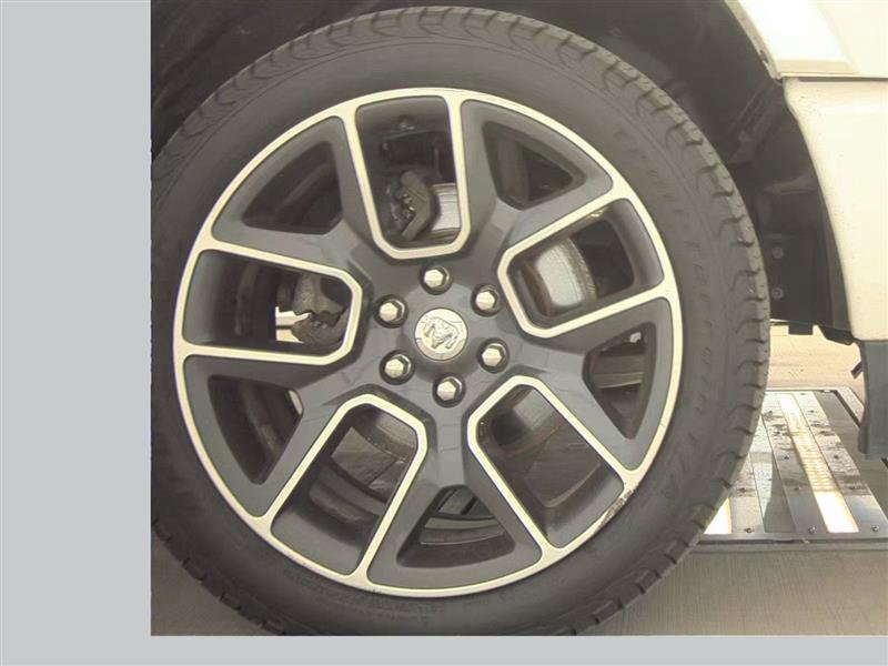Used 2020 RAM 1500 Laramie AWD/4WD image 10