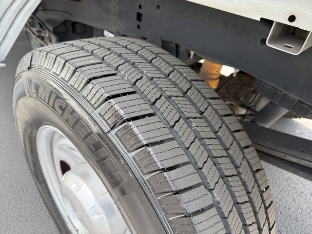 Used 2022 Ford F250 XL w/ Power Equipment Group AWD/4WD image 10