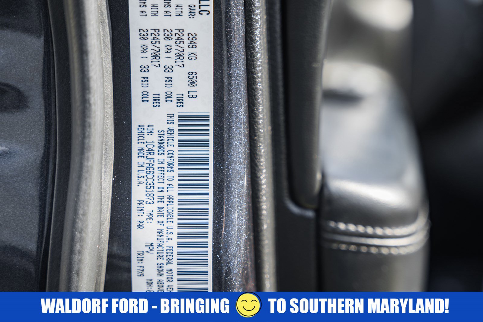 Used 2012 Jeep Grand Cherokee Laredo w/ Laredo E Group image 36