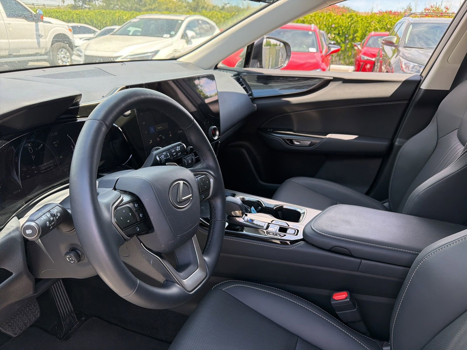 Certified 2025 Lexus NX 350h AWD w/ Accessory Package (2T) image 7