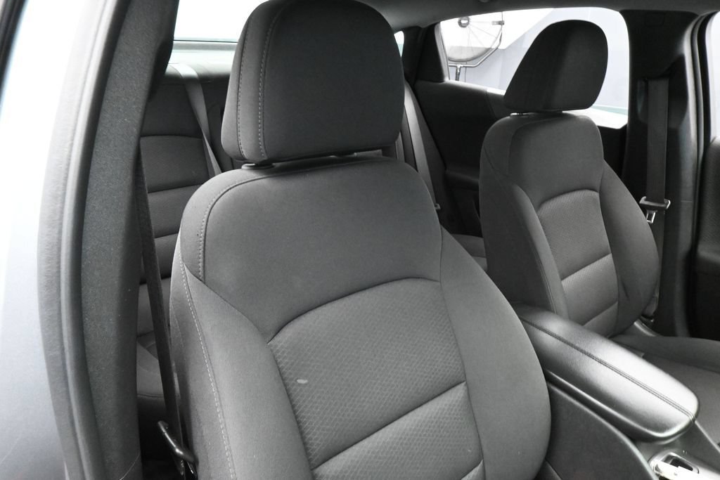 Used 2024 Chevrolet Malibu LT FWD image 40