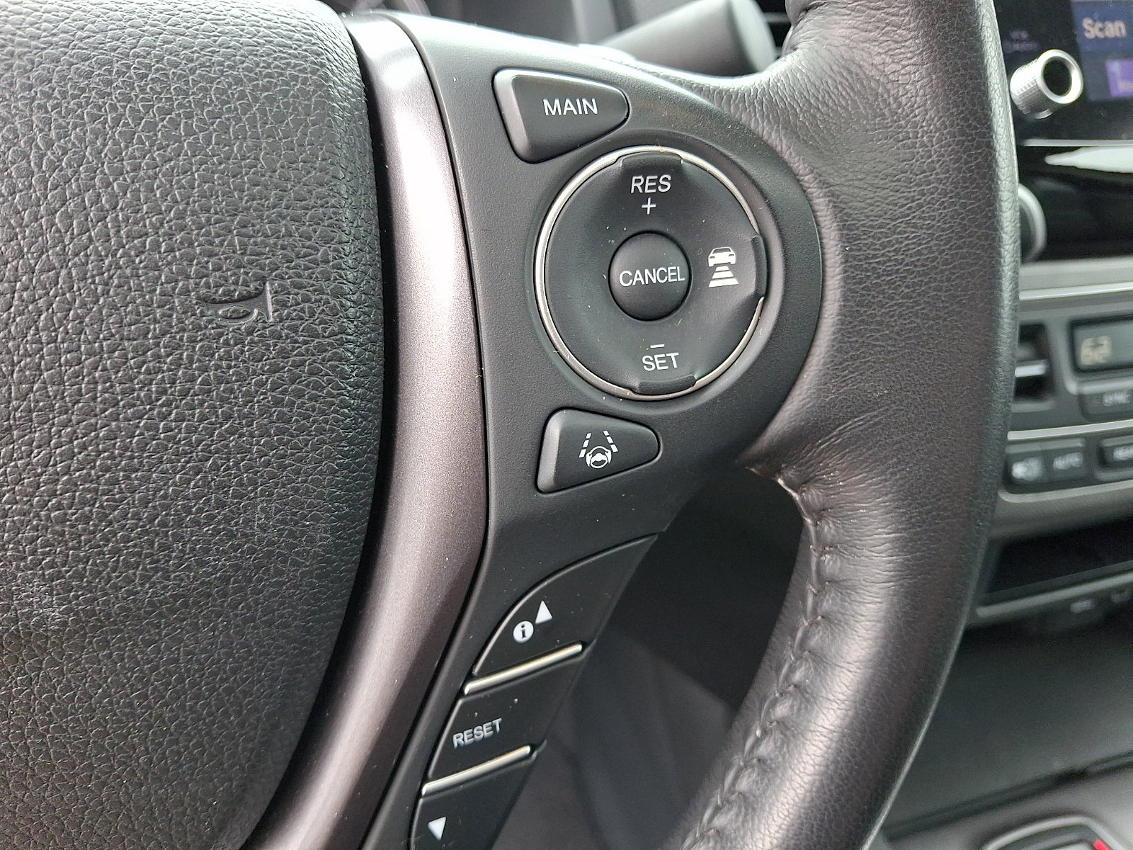 Used 2023 Honda Ridgeline RTL image 22