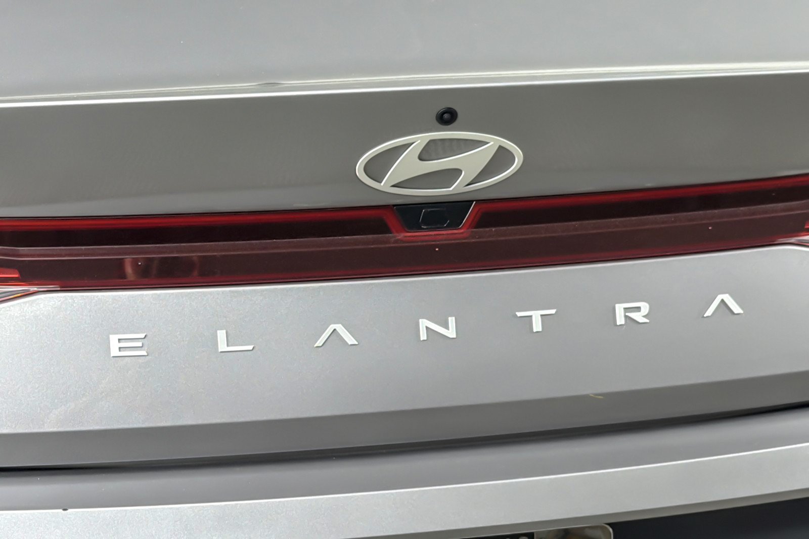 Used 2024 Hyundai Elantra SEL FWD image 26