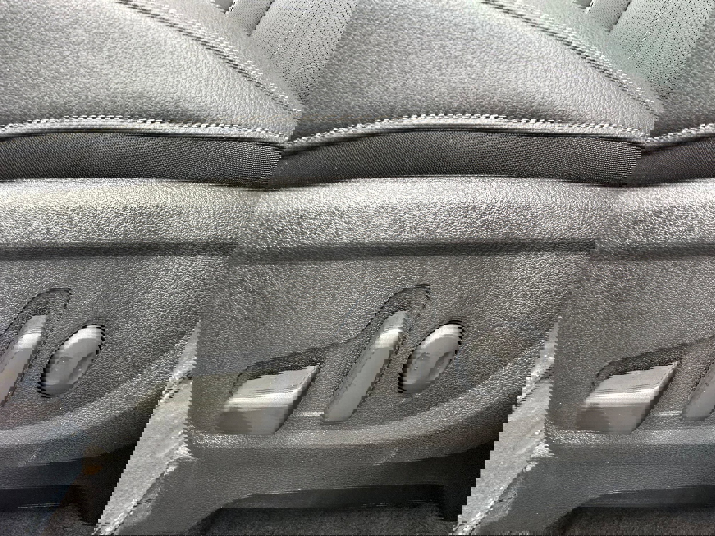 New 2025 Kia Telluride EX image 39