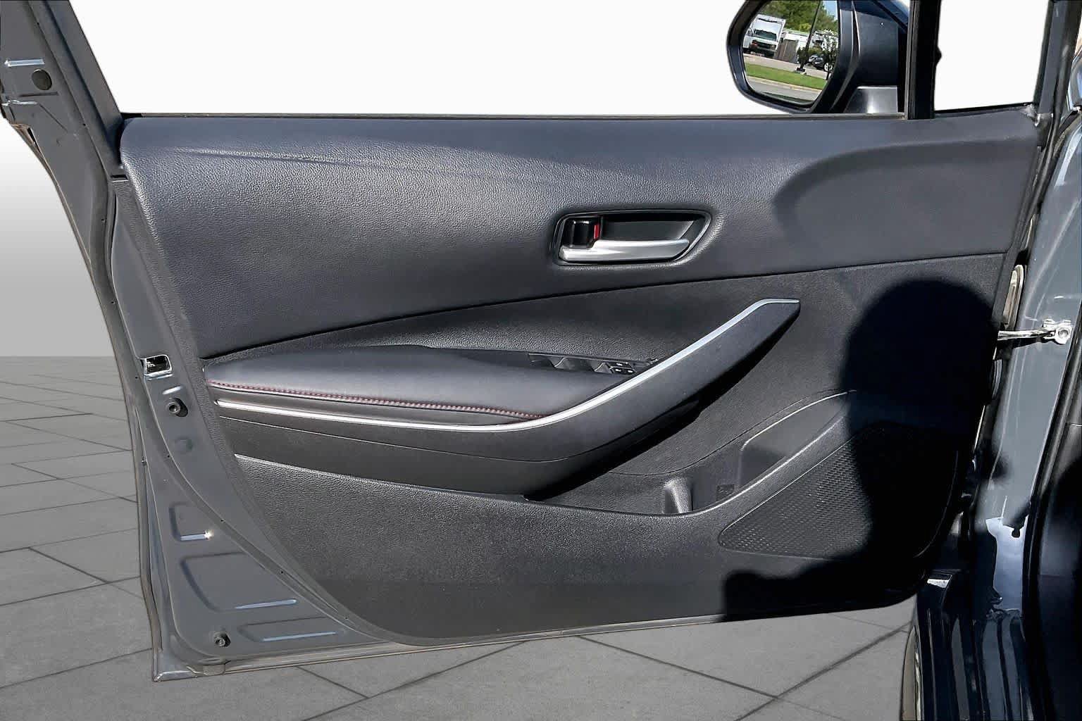 Used 2023 Toyota Corolla SE FWD image 21