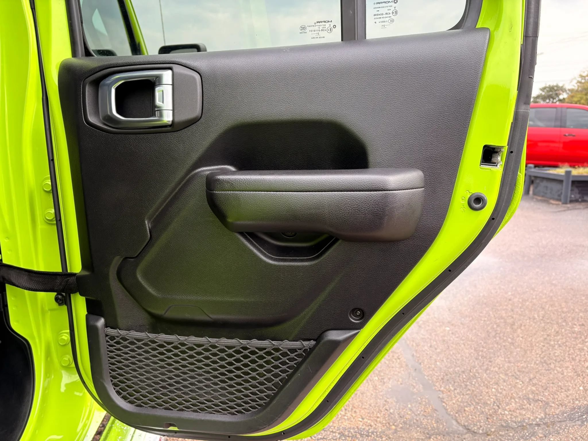 Used 2021 Jeep Wrangler Unlimited Rubicon AWD/4WD image 9