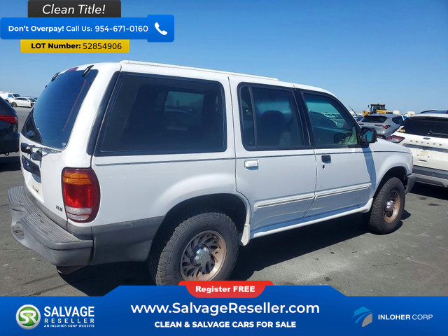 Used 2000 Ford Explorer XLS RWD image 4
