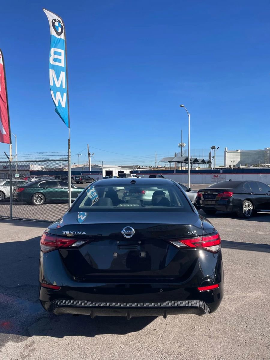 Used 2023 Nissan Sentra SV image 6