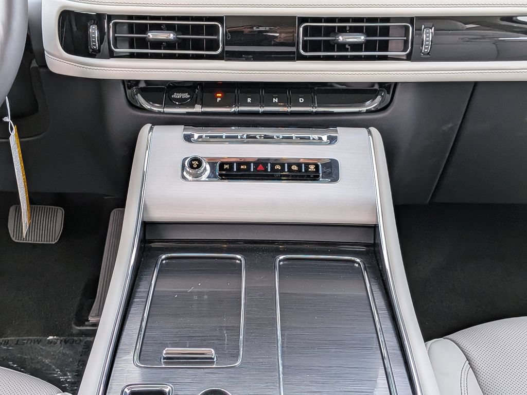 New 2026 Lincoln Aviator Reserve w/ Illumination Package RWD image 21