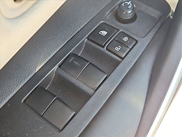 Certified 2023 Toyota Corolla SE w/ Carpet Mat Package (TMS) FWD image 11