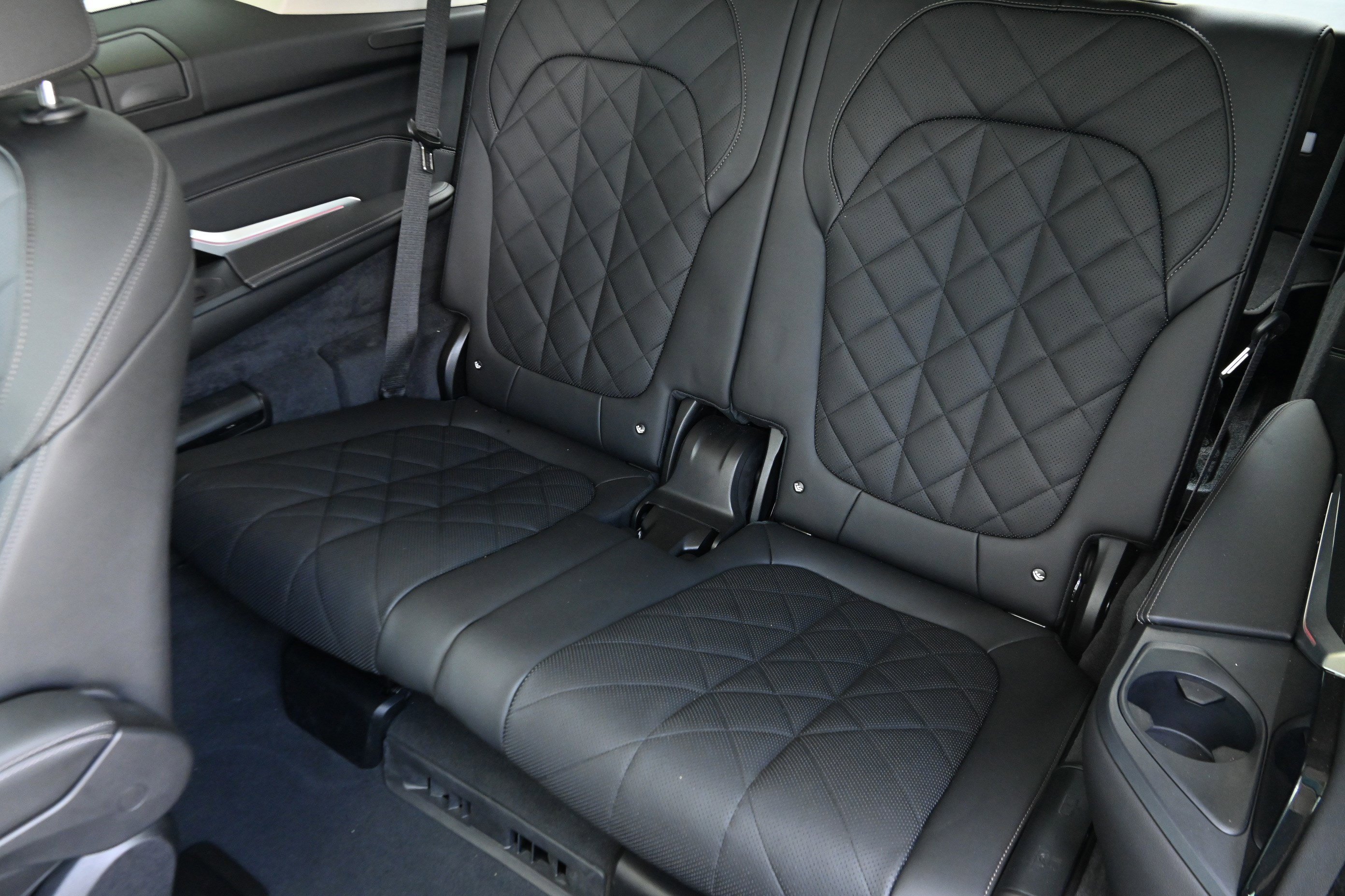 Certified 2024 BMW X7 xDrive40i image 13