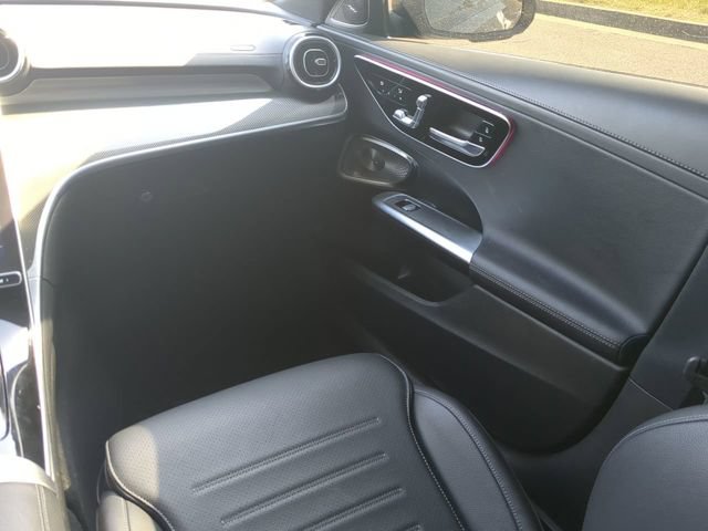 Used 2024 Mercedes-Benz C 300 4MATIC Sedan image 15
