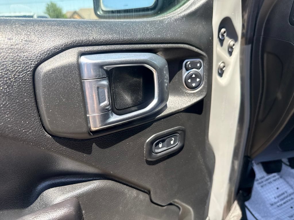 Used 2021 Jeep Wrangler Unlimited Sport AWD/4WD image 12
