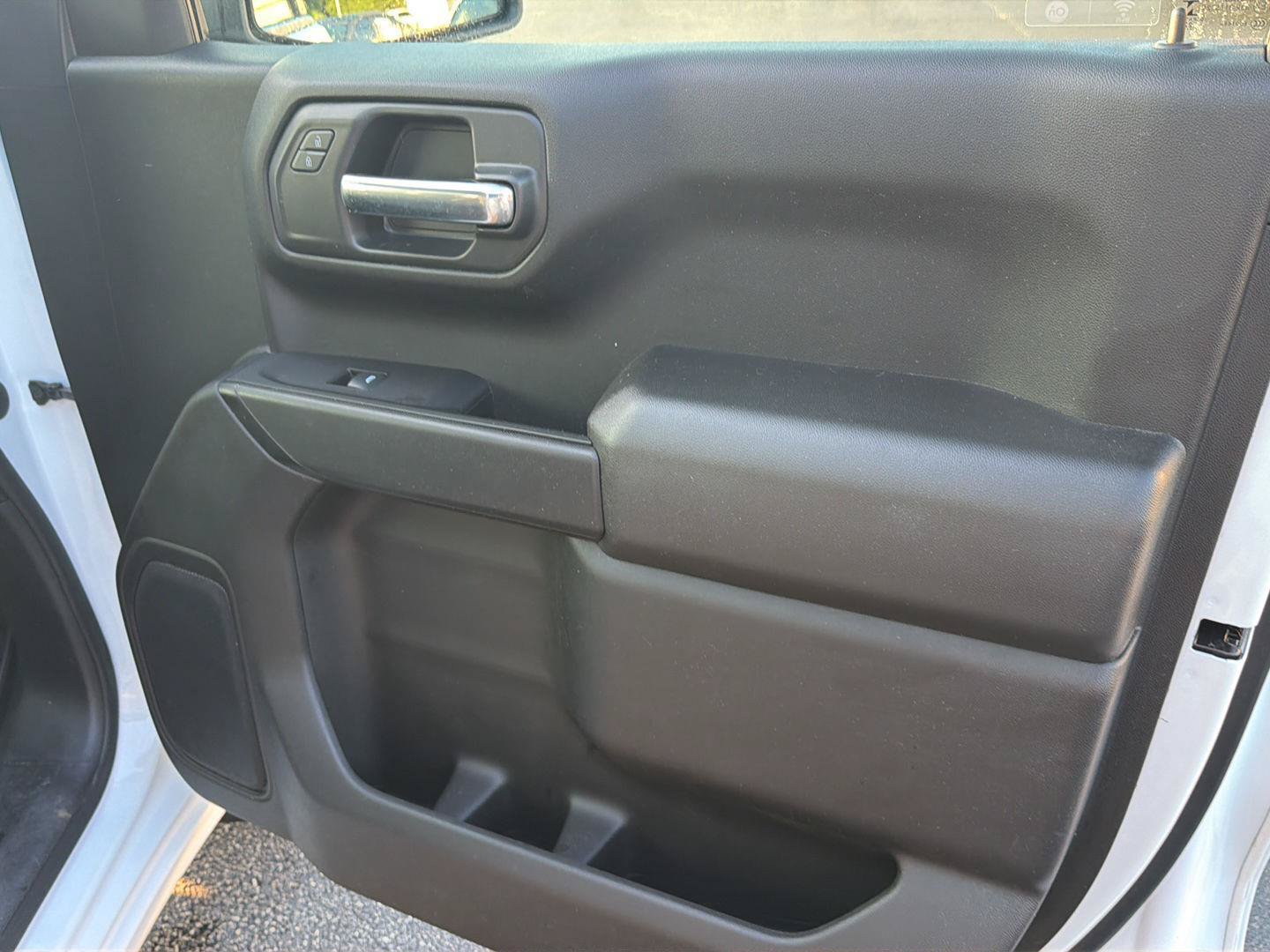 Used 2022 Chevrolet Silverado 1500 Custom RWD image 14