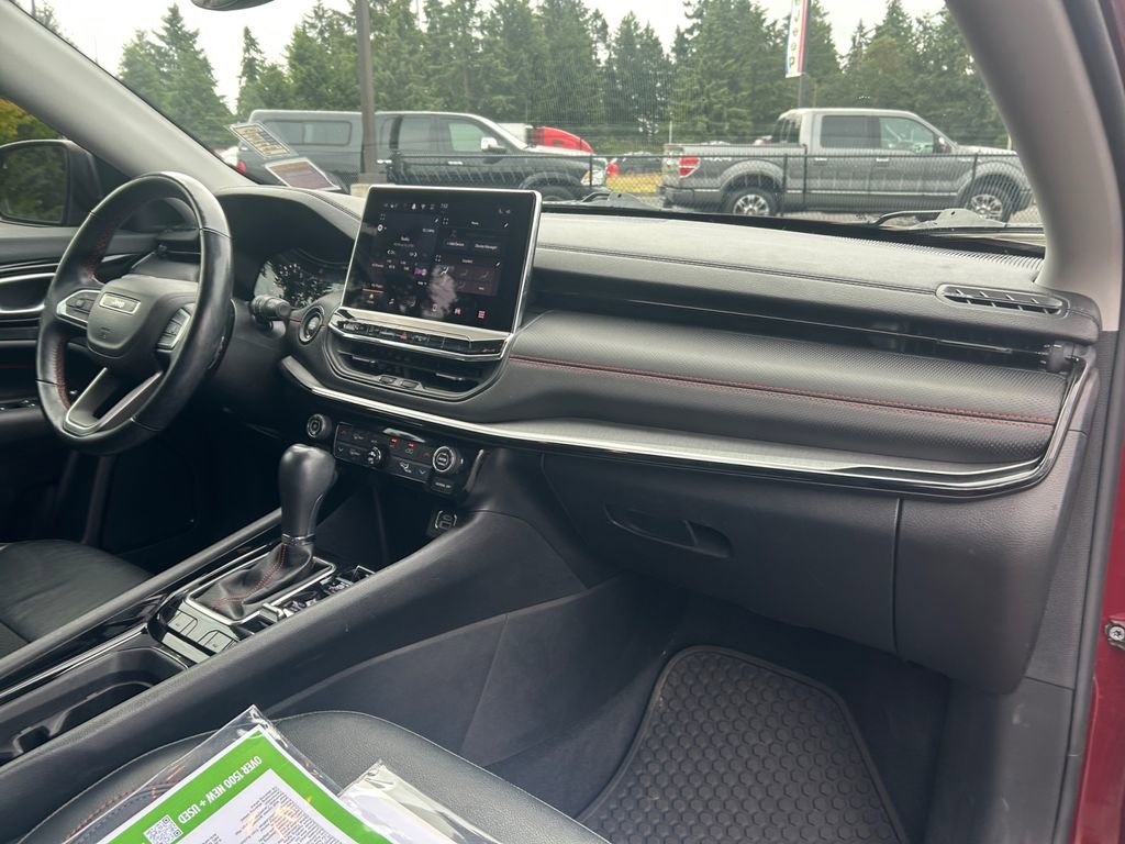 Used 2022 Jeep Compass Trailhawk w/ Trailhawk Convenience Group image 27