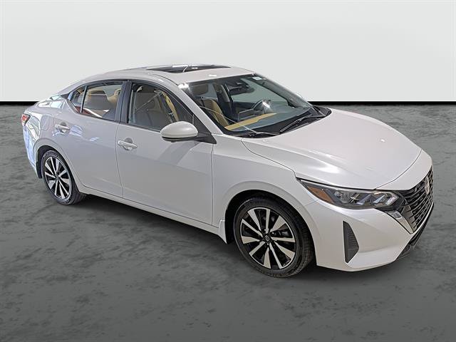 Used 2024 Nissan Sentra SV w/ SV Premium Package FWD image 5