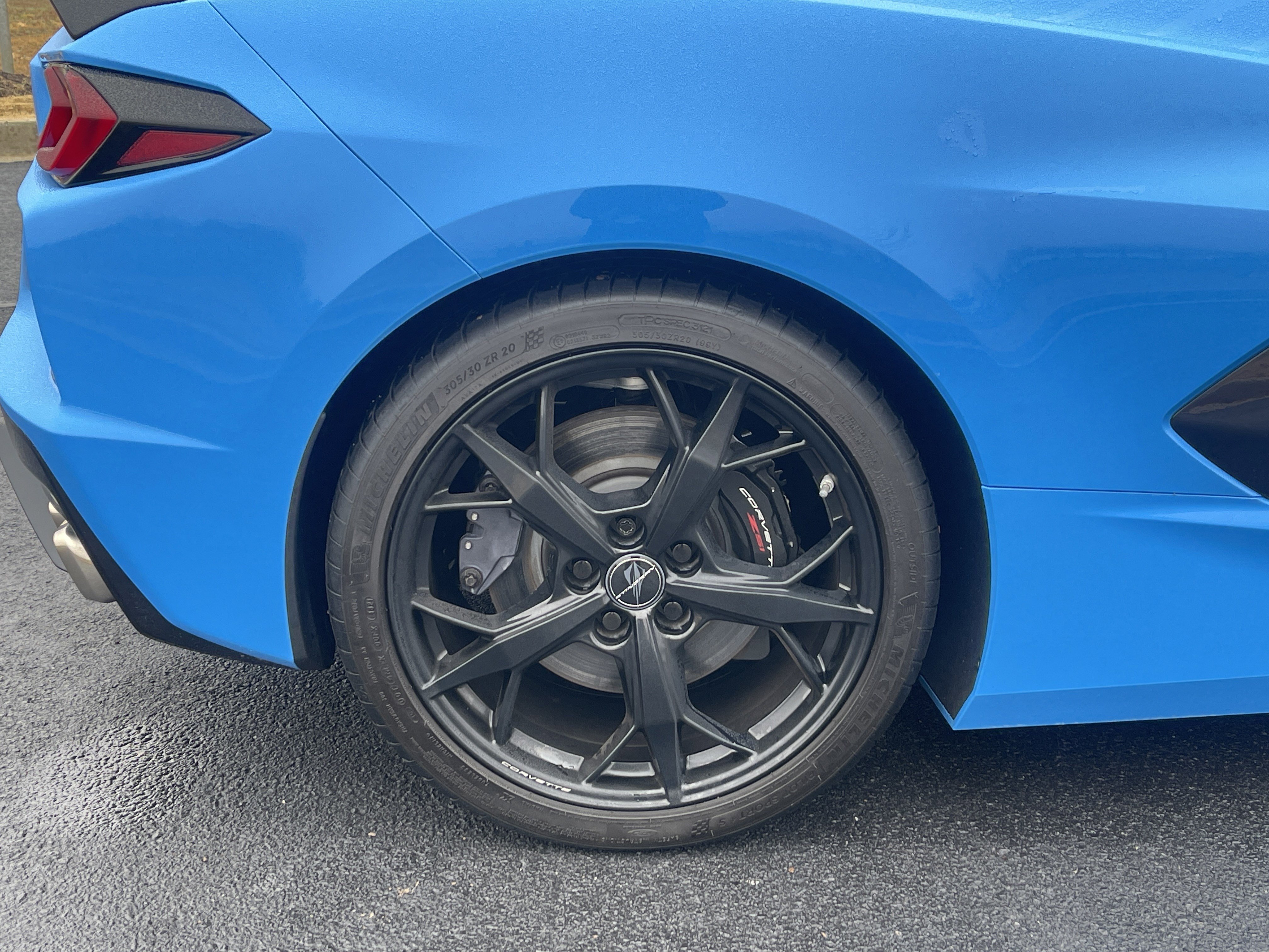 Used 2022 Chevrolet Corvette Stingray Premium Conv w/ Z51 Performance Package image 34