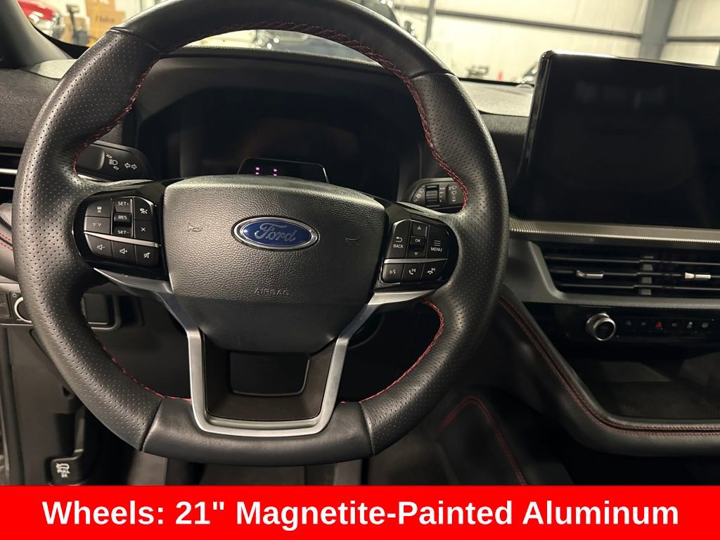 Used 2025 Ford Explorer ST-Line w/ ST-Line Street Pack image 14