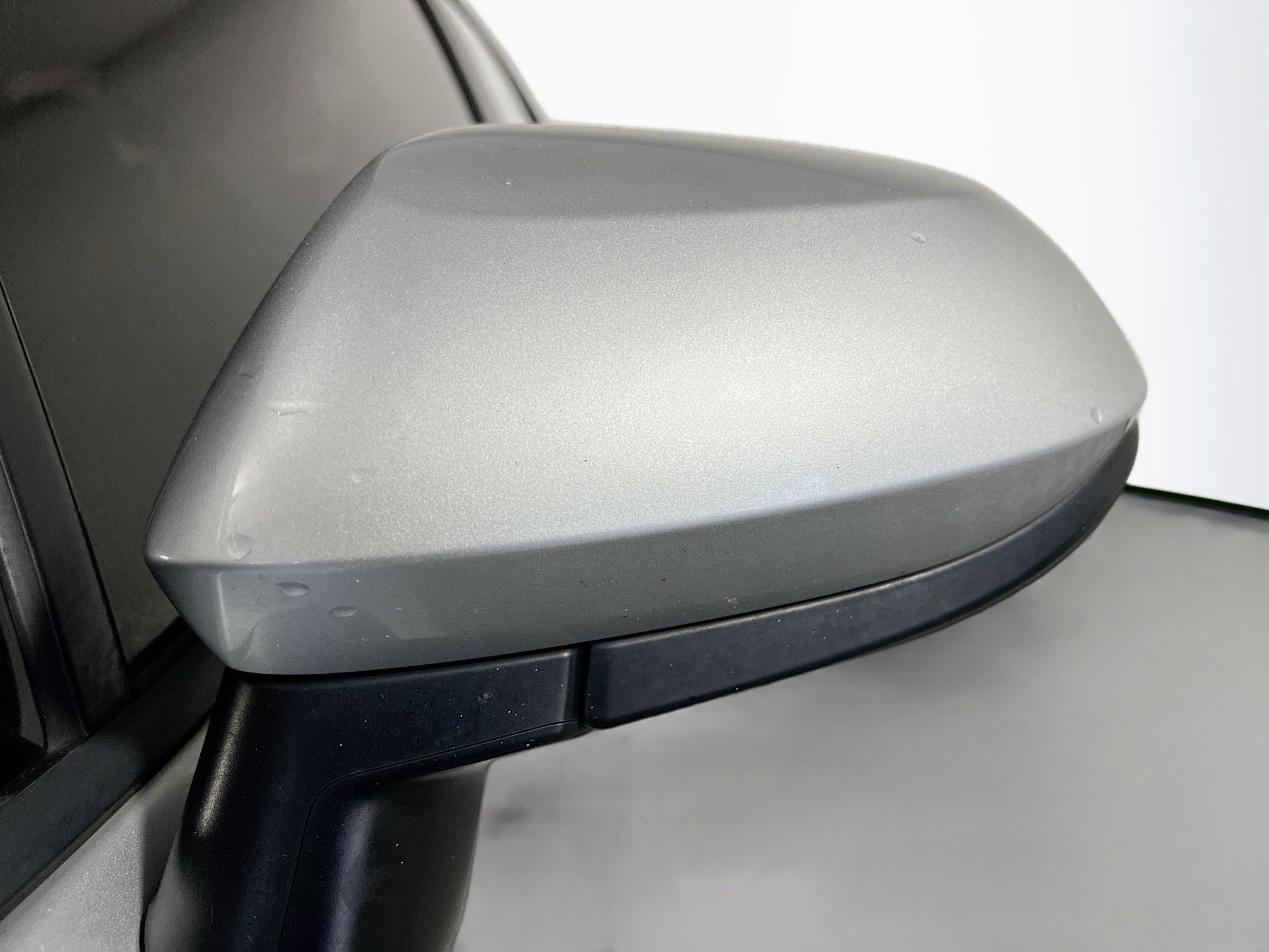 Used 2020 Toyota Corolla LE image 13