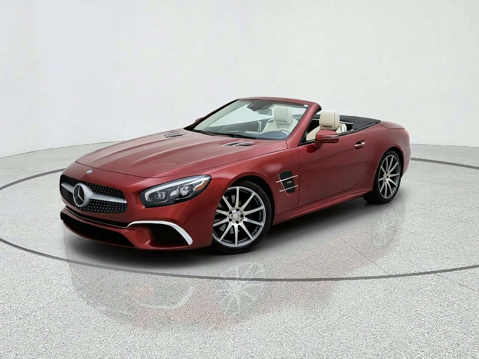 Used 2017 Mercedes-Benz SL 450 video 1