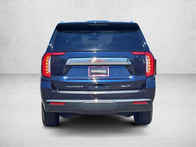 Certified 2022 GMC Yukon SLT w/ SLT Premium Package AWD/4WD image 7