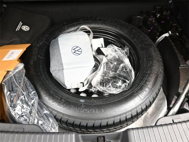 Certified 2023 Volkswagen Atlas Cross Sport SE image 14