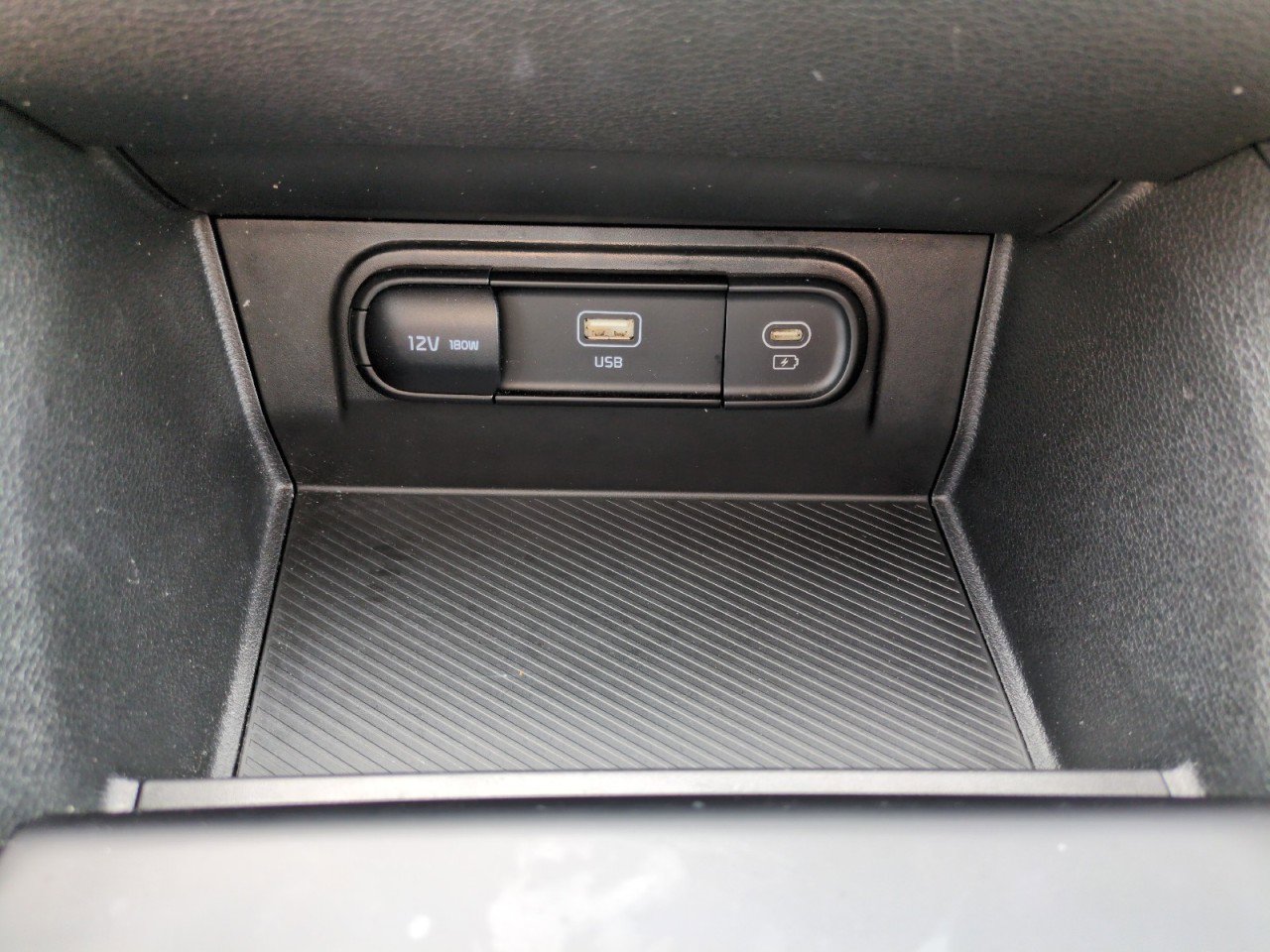 Used 2024 Kia Sportage LX AWD/4WD image 29