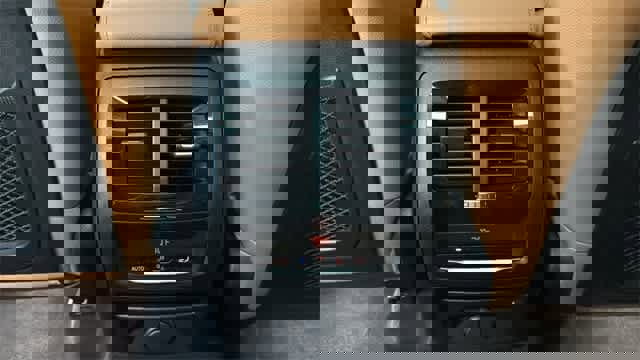 Used 2019 BMW X3 xDrive30i w/ M Sport Package 2 image 28