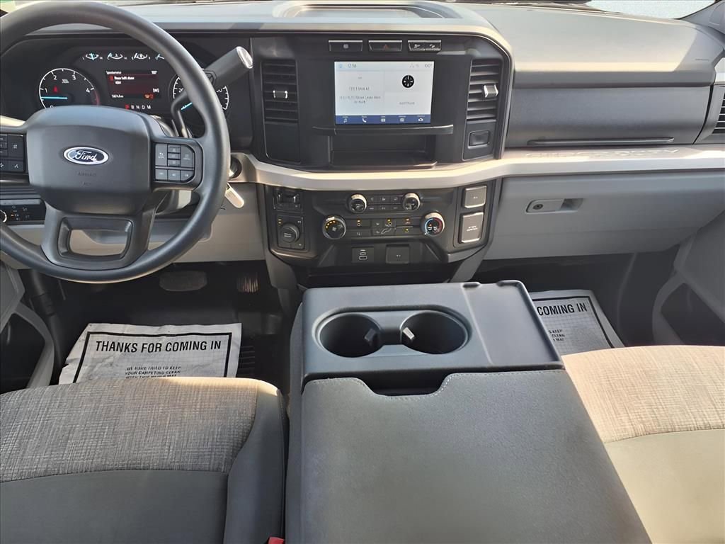 Used 2023 Ford F350 XLT w/ FX4 Off-Road Package image 4