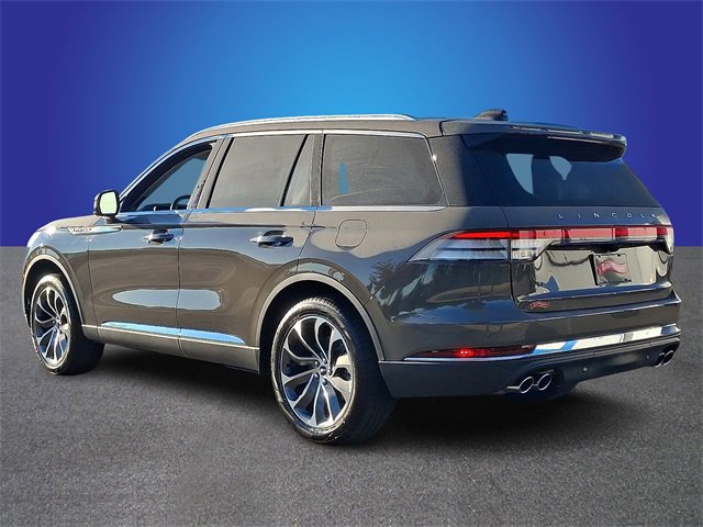 New 2025 Lincoln Aviator AWD w/ Equipment Group 101A image 4