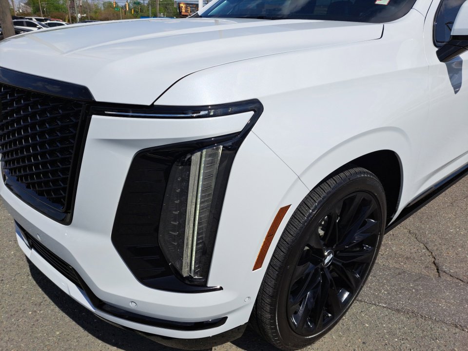 Certified 2026 Cadillac Escalade ESV Platinum Sport w/ LPO, ONYX Package image 23