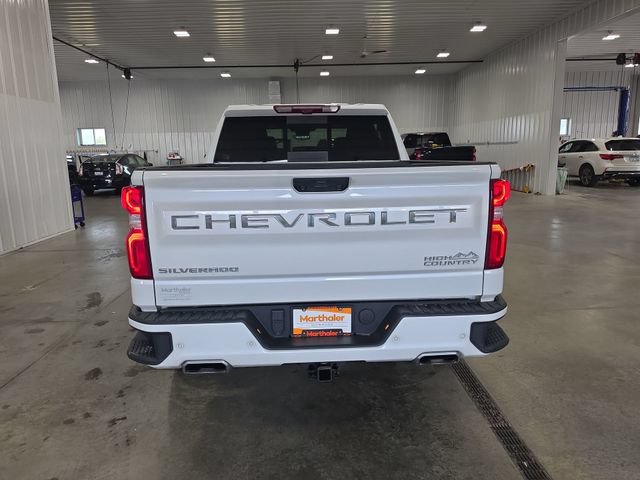 Used 2024 Chevrolet Silverado 1500 High Country w/ Technology Package AWD/4WD image 7