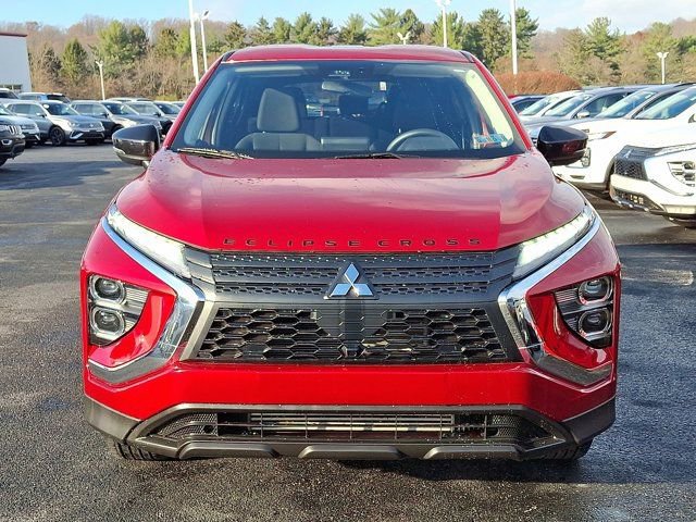Used 2023 Mitsubishi Eclipse Cross LE image 2