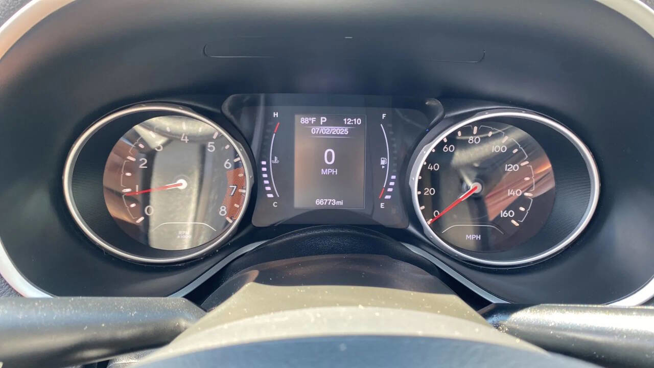 Used 2020 Jeep Compass Sport w/ Cold Weather Group AWD/4WD image 16
