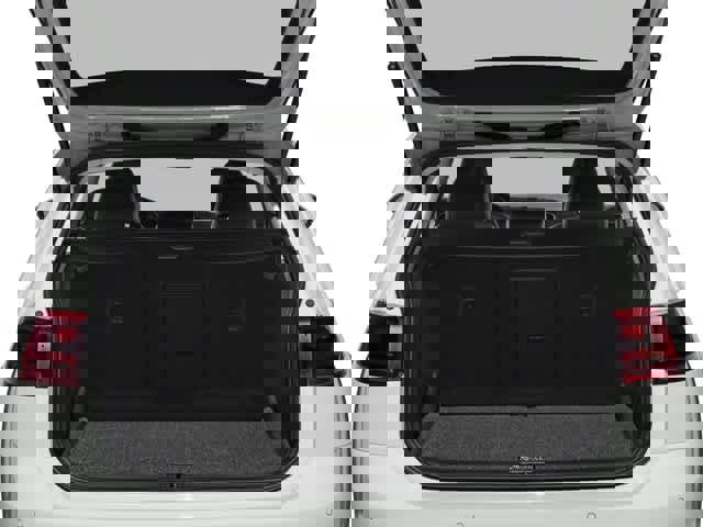 Used 2017 Volkswagen Golf Alltrack S image 12