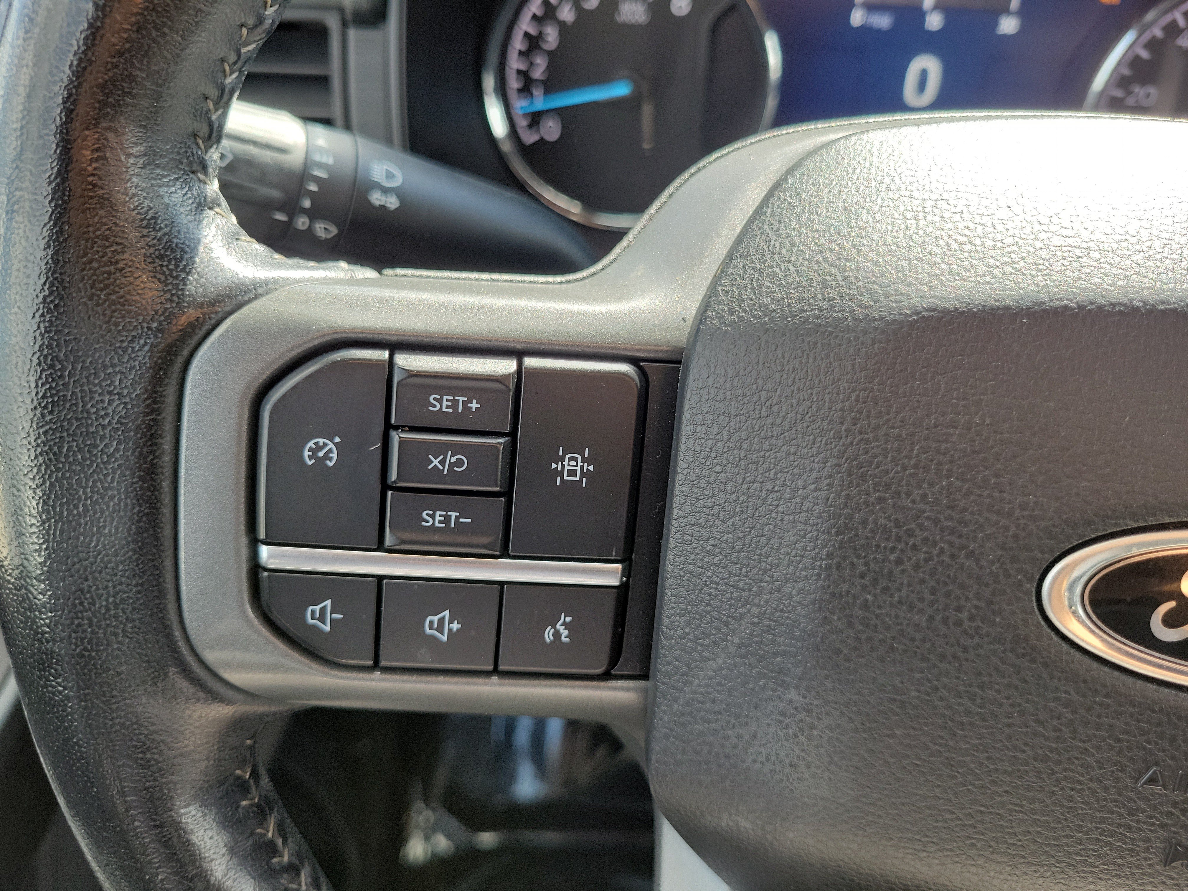 Used 2022 Ford F150 XLT w/ Equipment Group 302A High AWD/4WD image 28