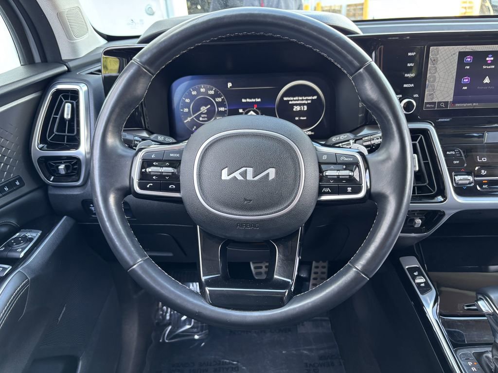 Used 2022 Kia Sorento SX AWD/4WD image 14
